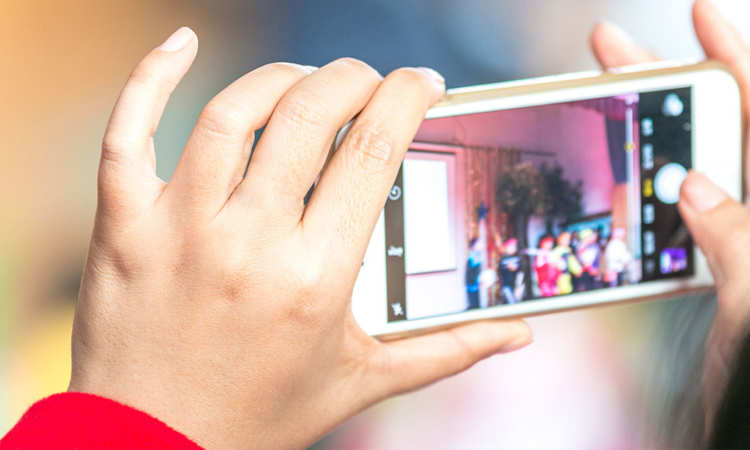 Post thumbnail of Snapping and shaming could cause you embarrassment and a lawsuit