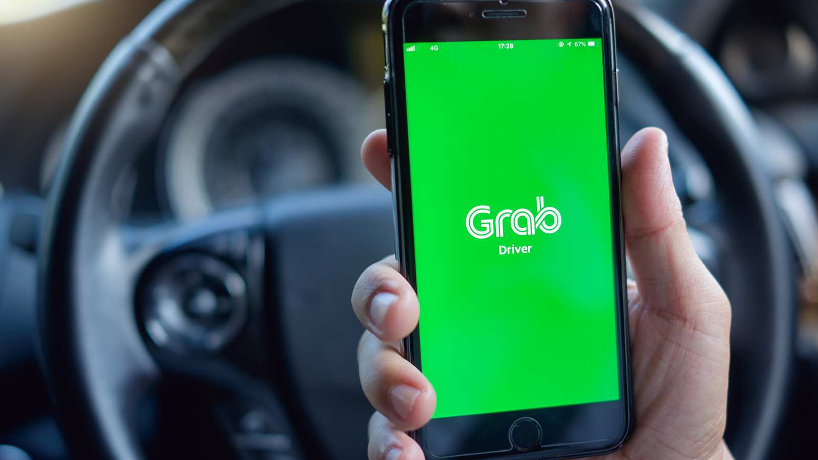 Grab drivers make waves on social media with their simple acts of kindness