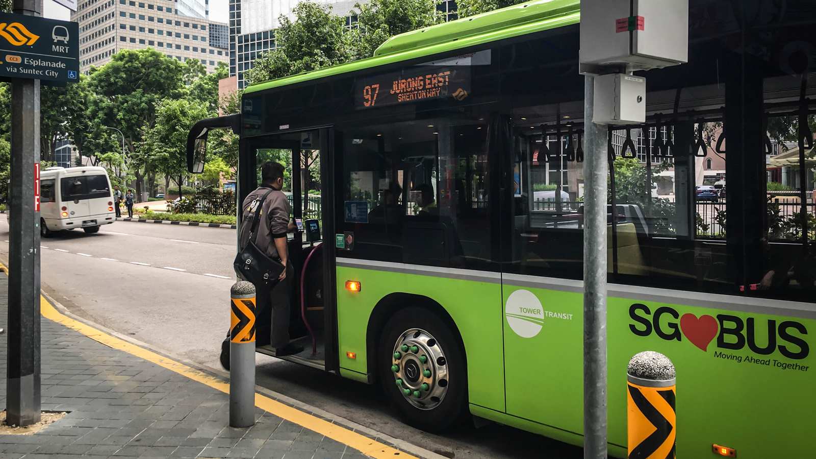 These three bus captains are heroes – for helping a sick passenger