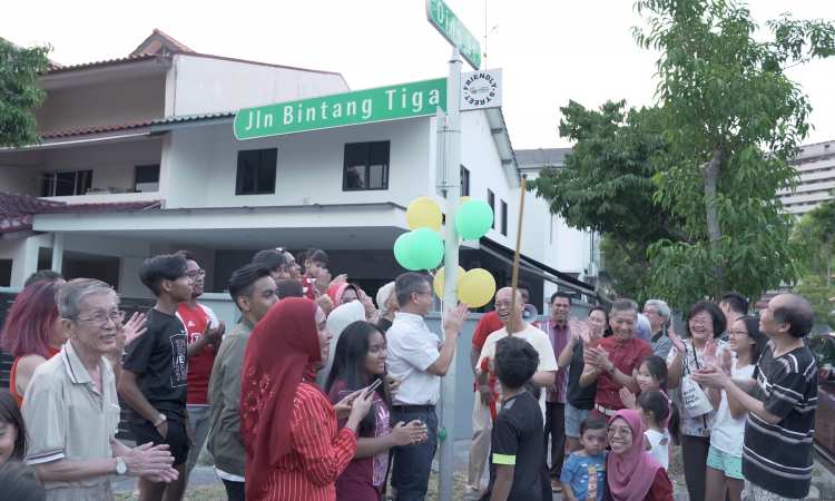 Post thumbnail of For the past 20 years, this tight-knit group of neighbours have kept a special street party tradition alive