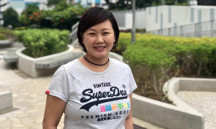 Post thumbnail of She organises huge makan parties to keep in touch with her ex-neighbours