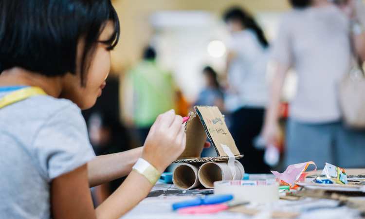 Post thumbnail of At-risk children and children with disabilities play their way to learning at Playeum