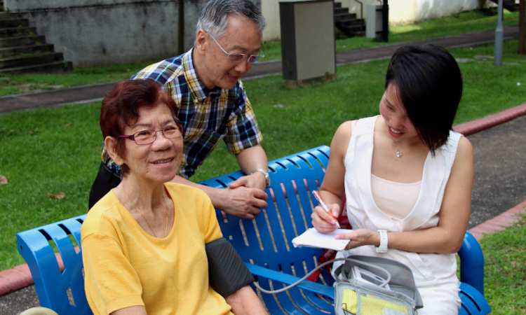 Post thumbnail of He’s 71 and has been spreading cheer and comfort to lonely seniors for more than 30 years