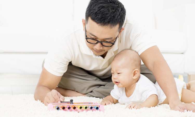 Post thumbnail of Father of blind baby gets help from unexpected sources