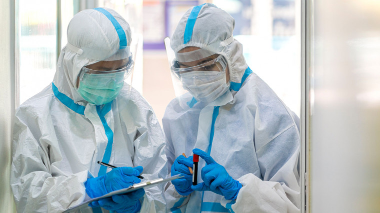 Doctor in Frontlines wearing PPE