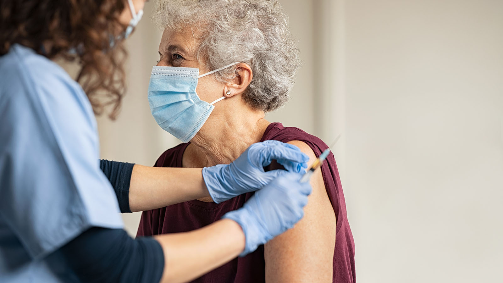 Post thumbnail of Should I take the Covid-19 vaccine now or wait for a better time?