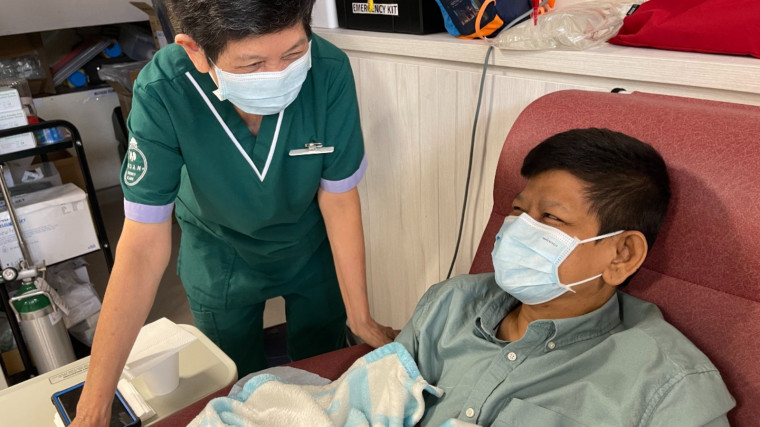 Patient recieving subsidised kidney dialysis from Ishan Kidney Care