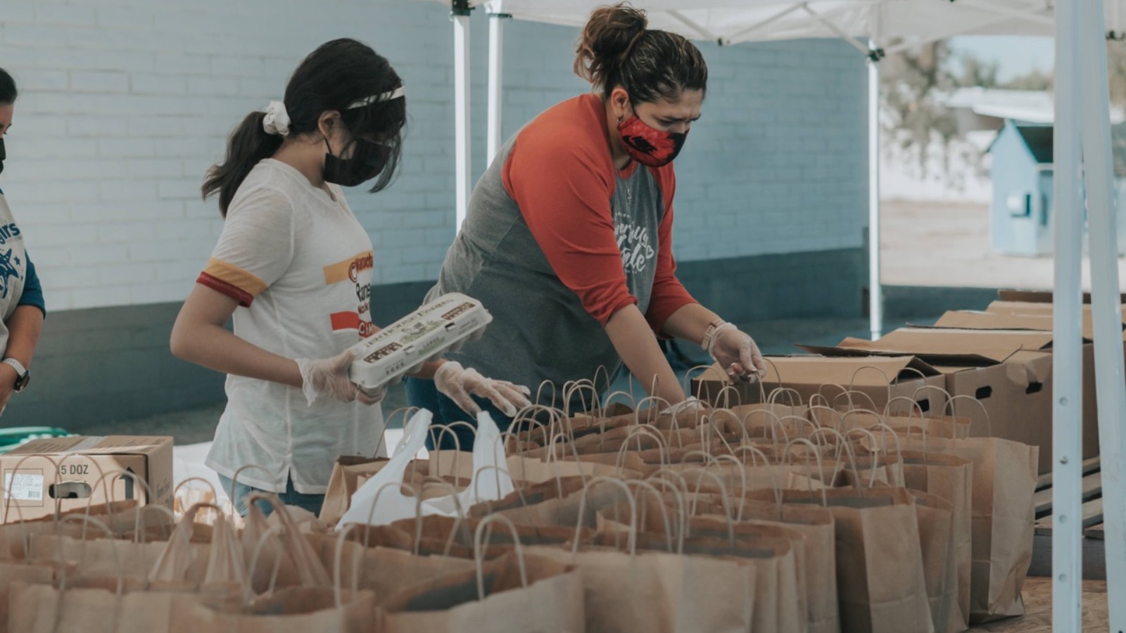Post thumbnail of 10 ways to volunteer during the June school holidays