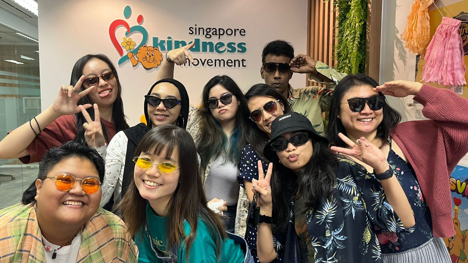 Post thumbnail of Slay that gap between Gen Zs and millennials, no cap